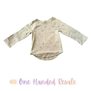 🌈 Cat & Jack Kids Rainbow Print Light Olive Green Long Sleeve Shirt 2T